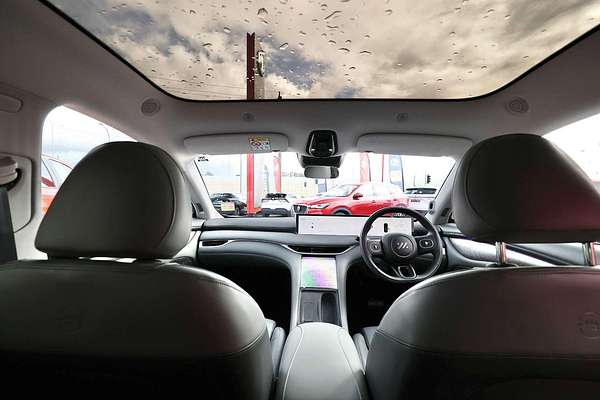 2025 MG IM6 Performance S12L