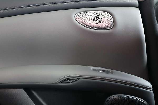 2025 MG IM6 Performance S12L