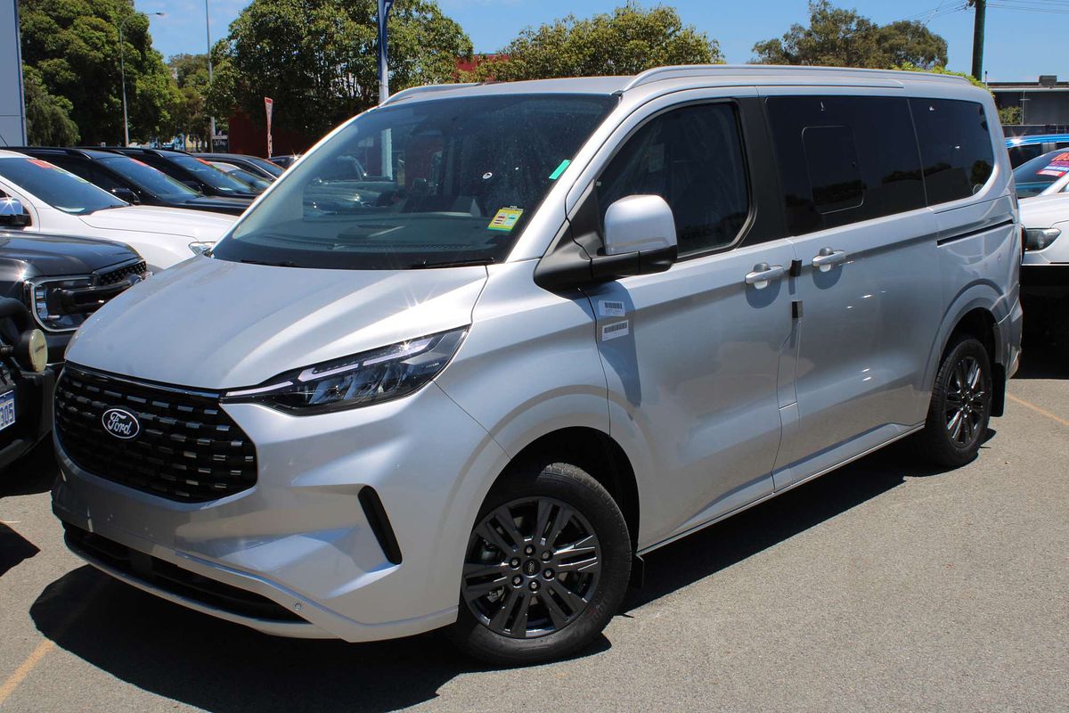 2025 Ford Tourneo Titanium X AV SWB