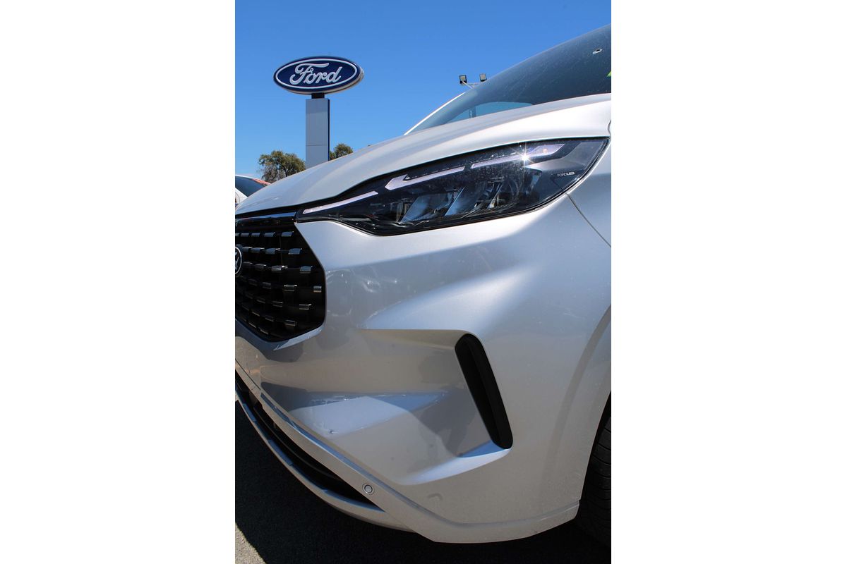 2025 Ford Tourneo Titanium X AV SWB