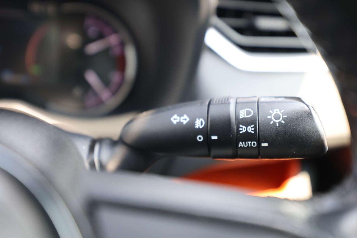 2019 Toyota RAV4 Edge AXAA54R