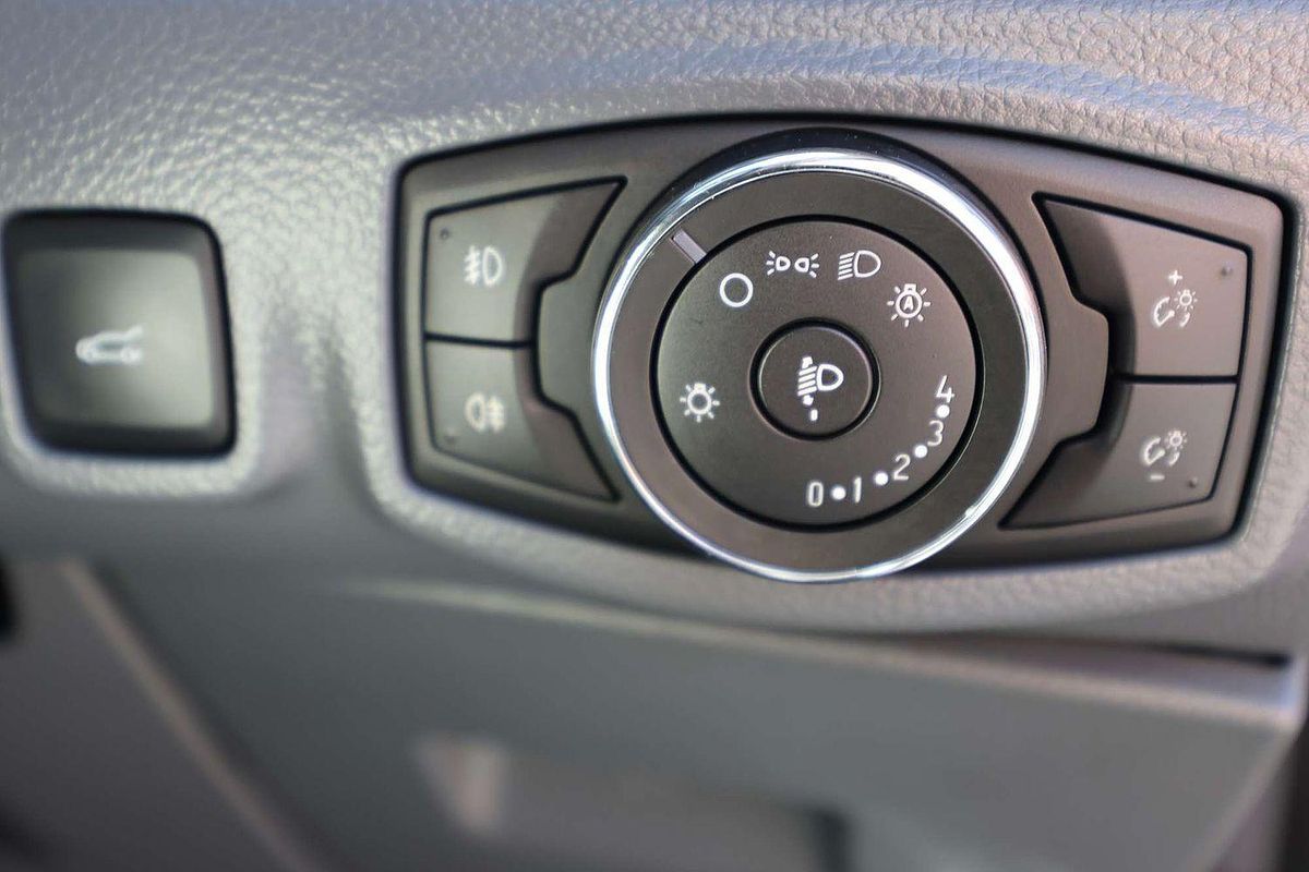 2015 Ford Everest Trend UA 3.2L