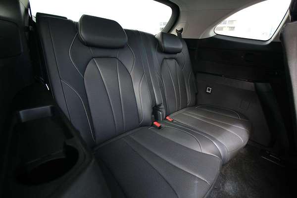 2025 MG QS Essence IS31