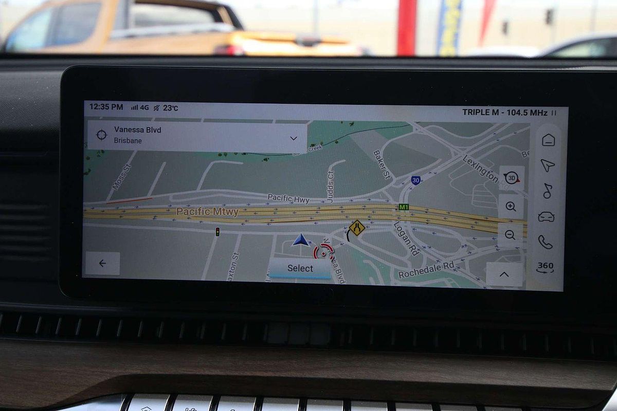 2025 MG QS Essence IS31