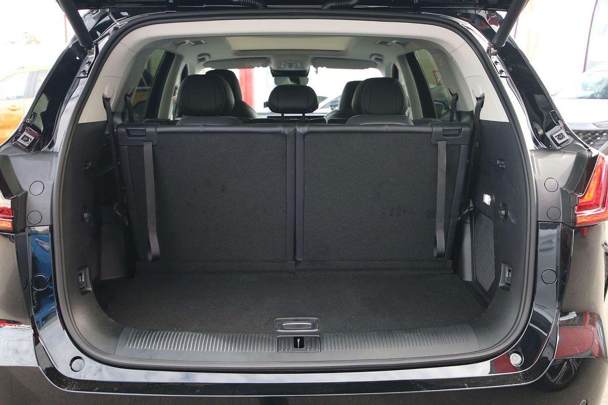 2025 MG QS Essence IS31