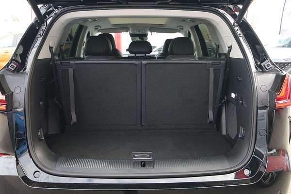 2025 MG QS Essence IS31