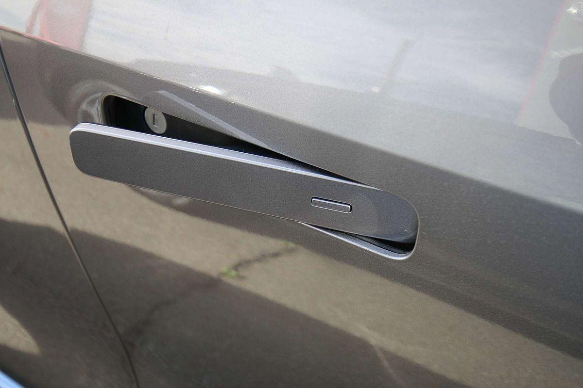 2025 MG QS Excite IS31