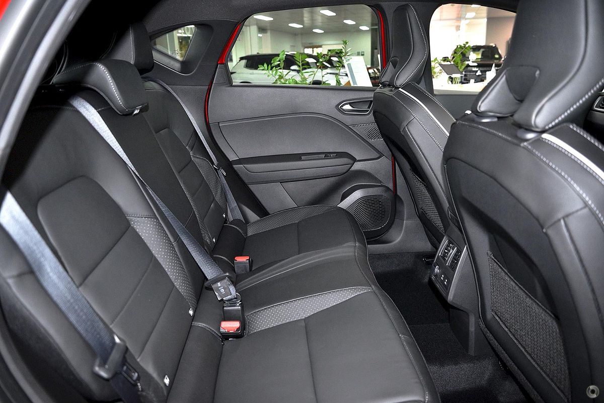 2025 Mitsubishi ASX Exceed XE