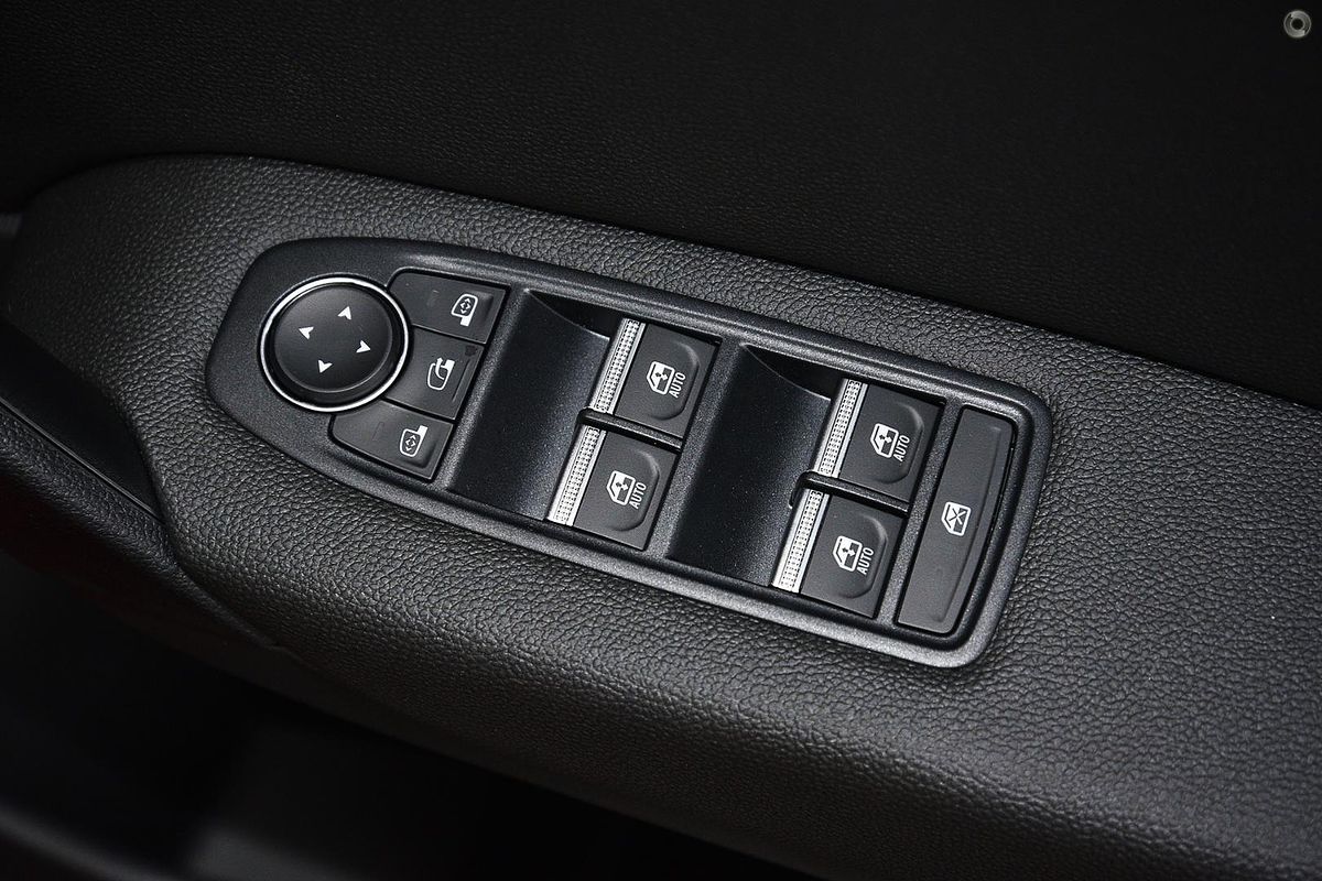 2025 Mitsubishi ASX Exceed XE