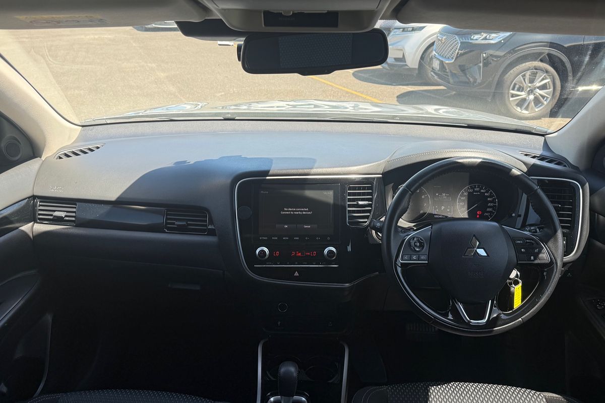 2019 Mitsubishi Outlander ES ADAS ZL