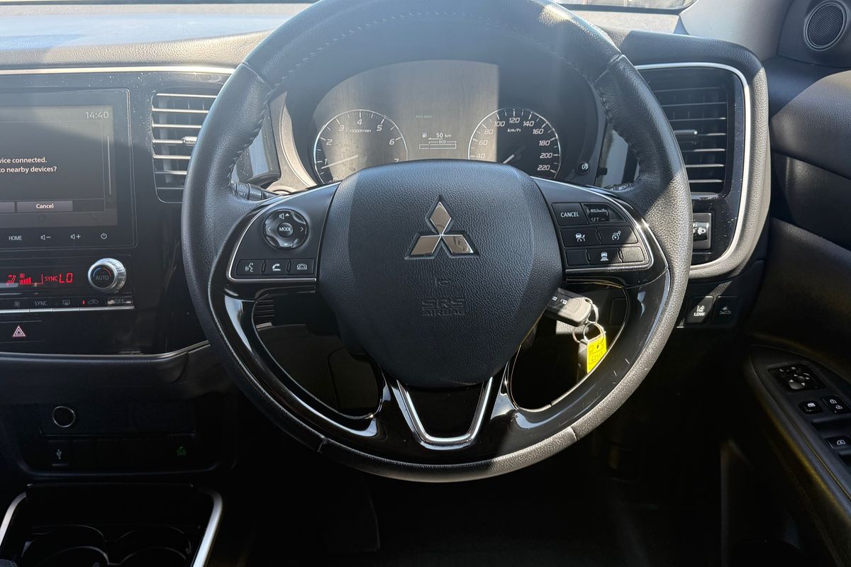 2019 Mitsubishi Outlander ES ADAS ZL