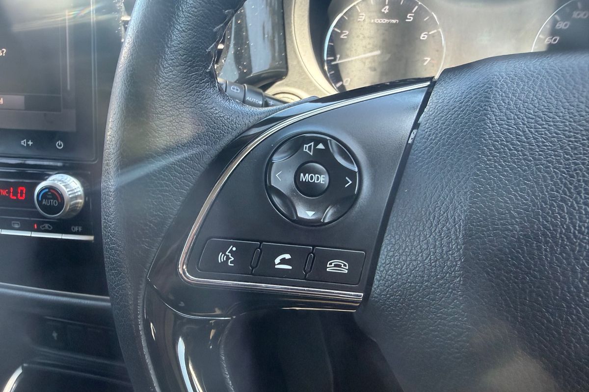 2019 Mitsubishi Outlander ES ADAS ZL