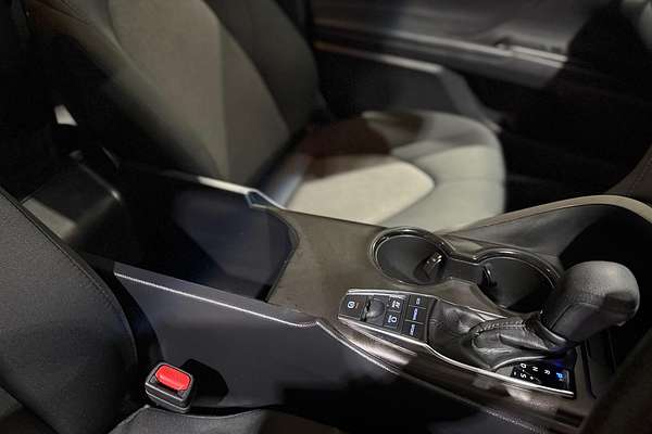 2023 Toyota Camry Ascent AXVH70R