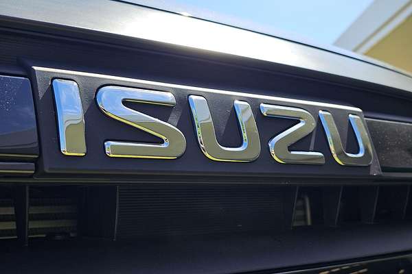 2025 Isuzu D-MAX SX High Ride Rear Wheel Drive