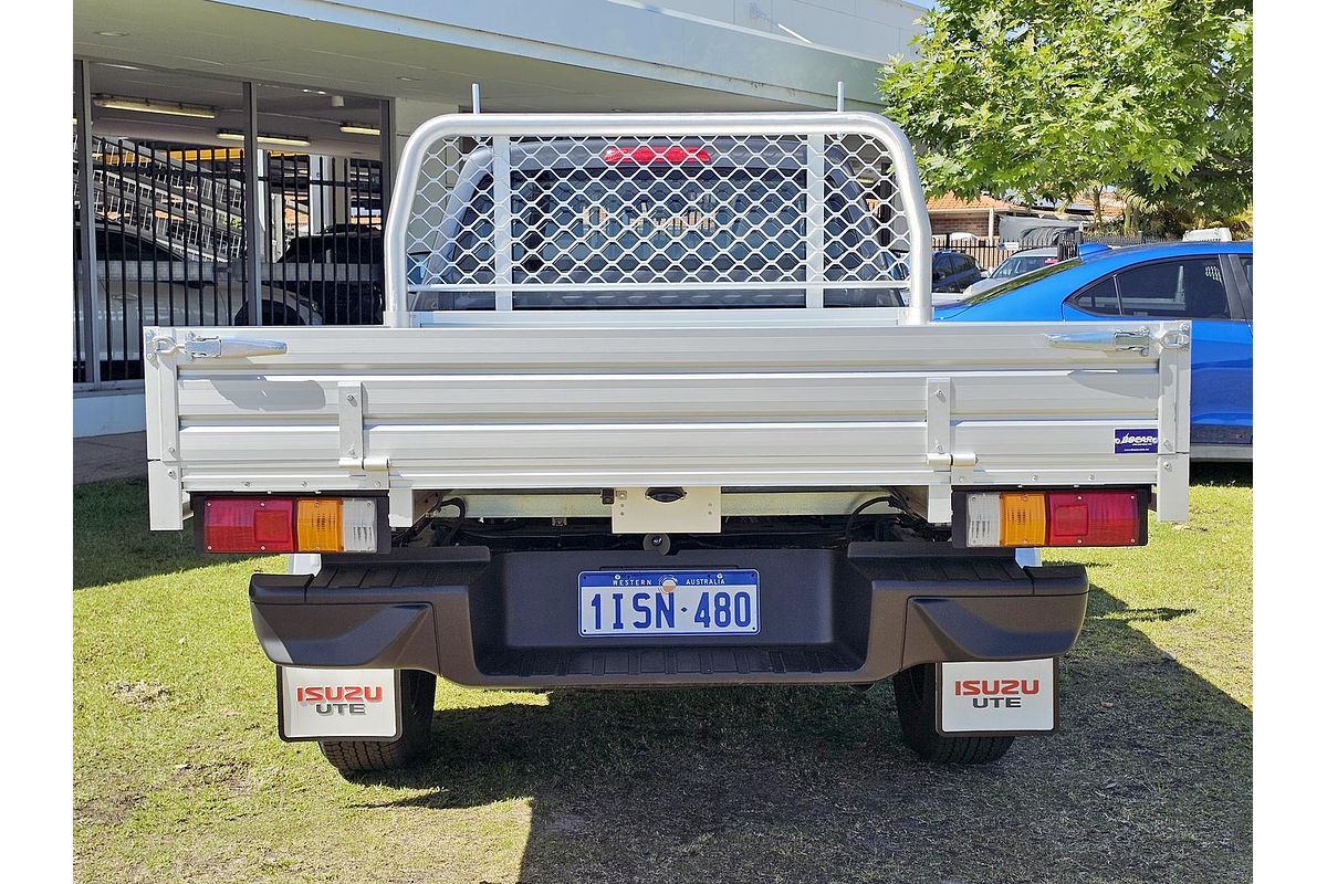2025 Isuzu D-MAX SX High Ride Rear Wheel Drive