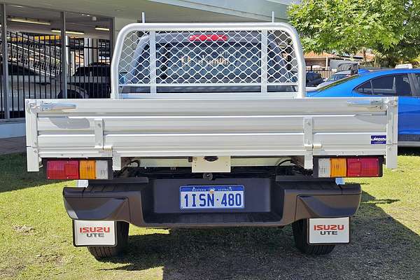 2025 Isuzu D-MAX SX High Ride Rear Wheel Drive