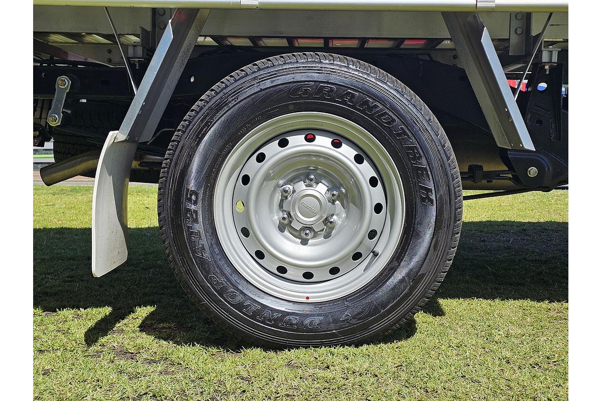 2025 Isuzu D-MAX SX High Ride Rear Wheel Drive