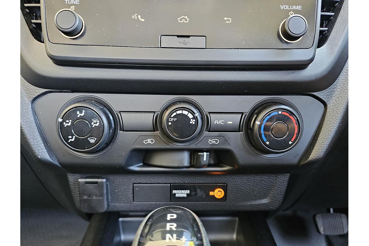 2025 Isuzu D-MAX SX High Ride Rear Wheel Drive