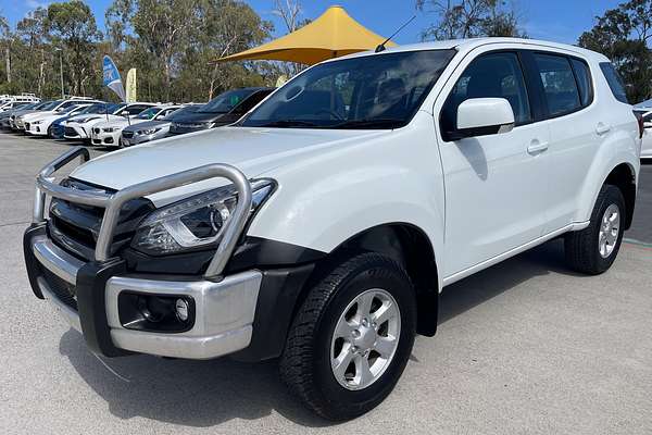 2021 Isuzu MU-X LS-M