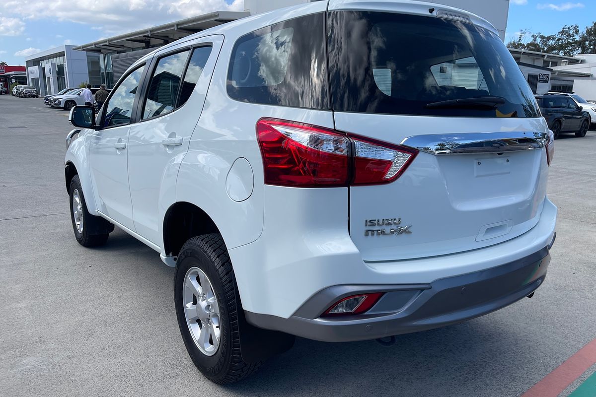 2021 Isuzu MU-X LS-M