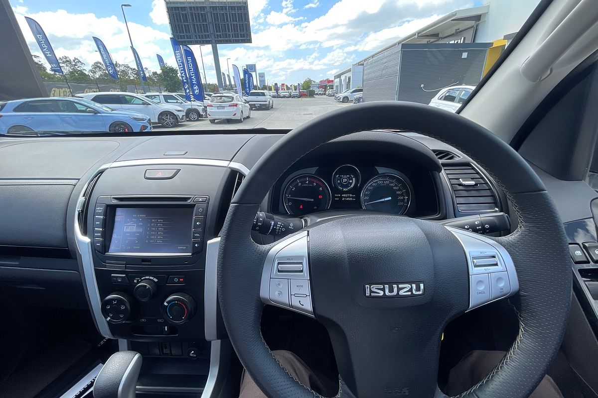 2021 Isuzu MU-X LS-M