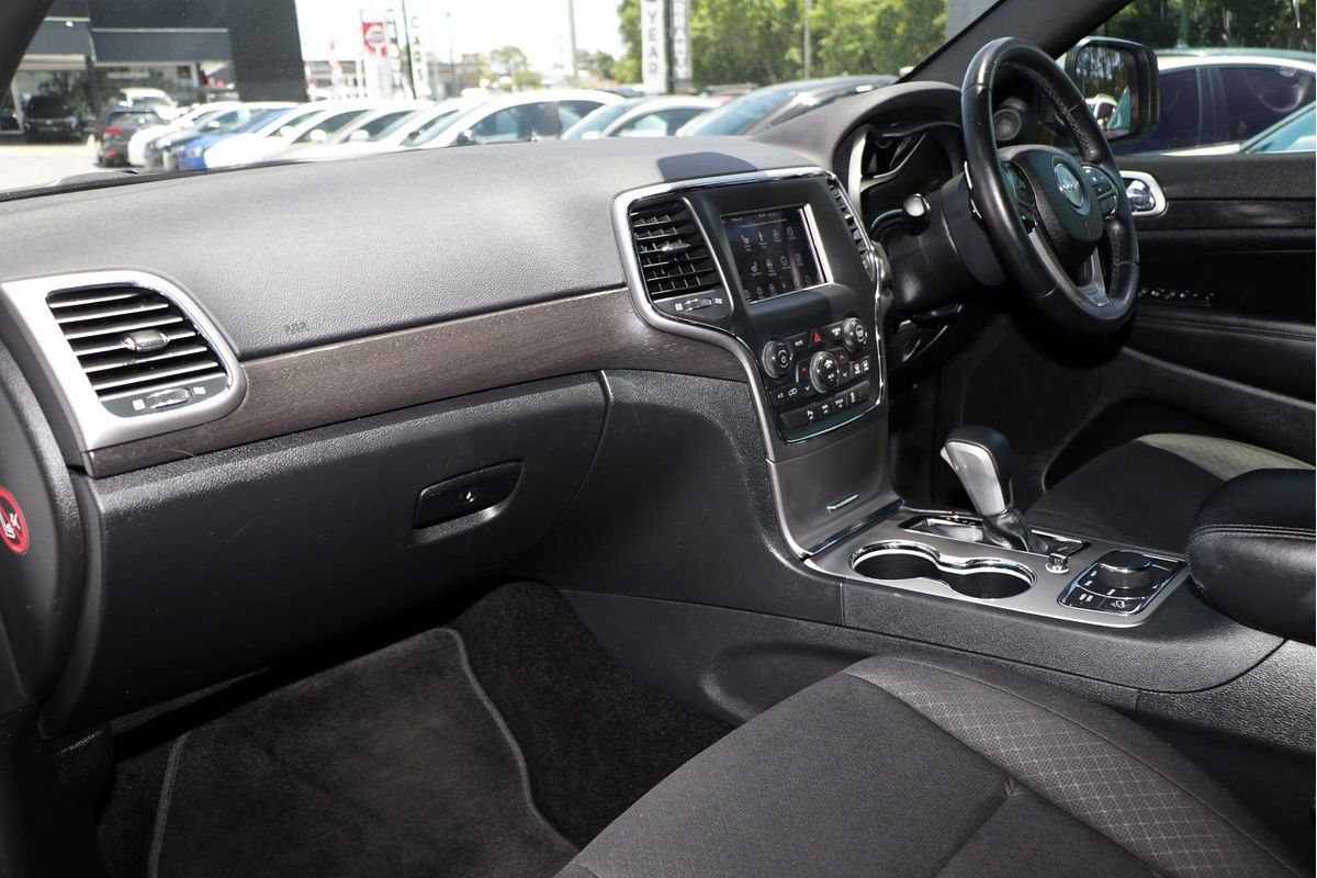 2018 Jeep Grand Cherokee Laredo WK