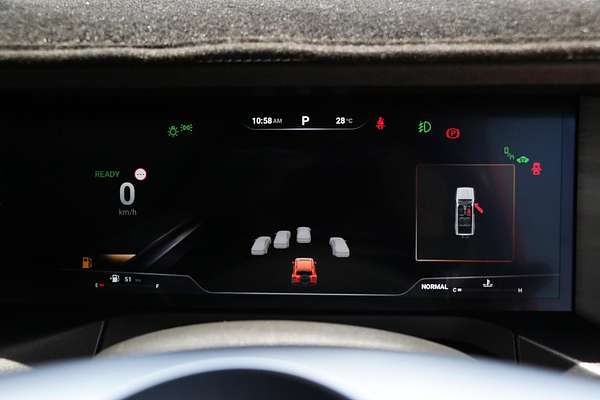 2023 GWM Tank 300 Ultra Hybrid P01