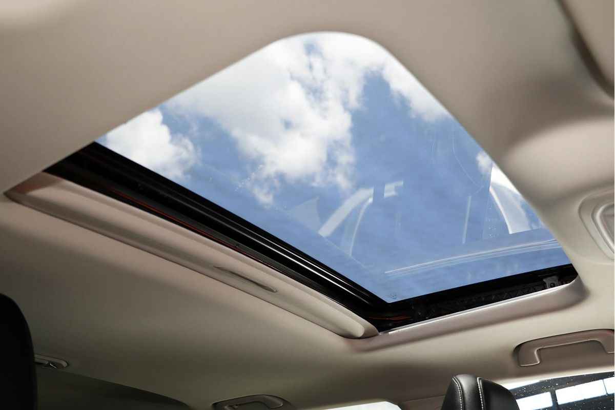 2023 GWM Tank 300 Ultra Hybrid P01