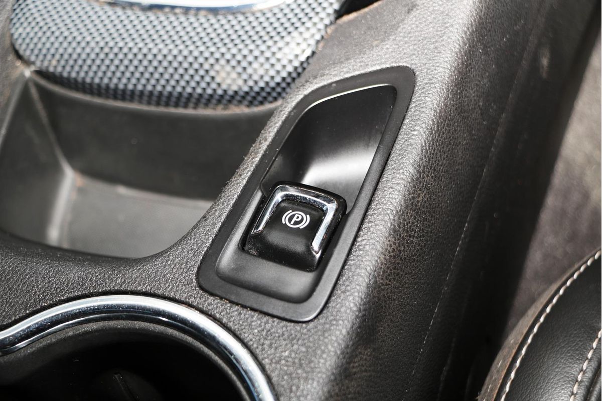 2015 Holden Ute SV6 Lightning VF Rear Wheel Drive