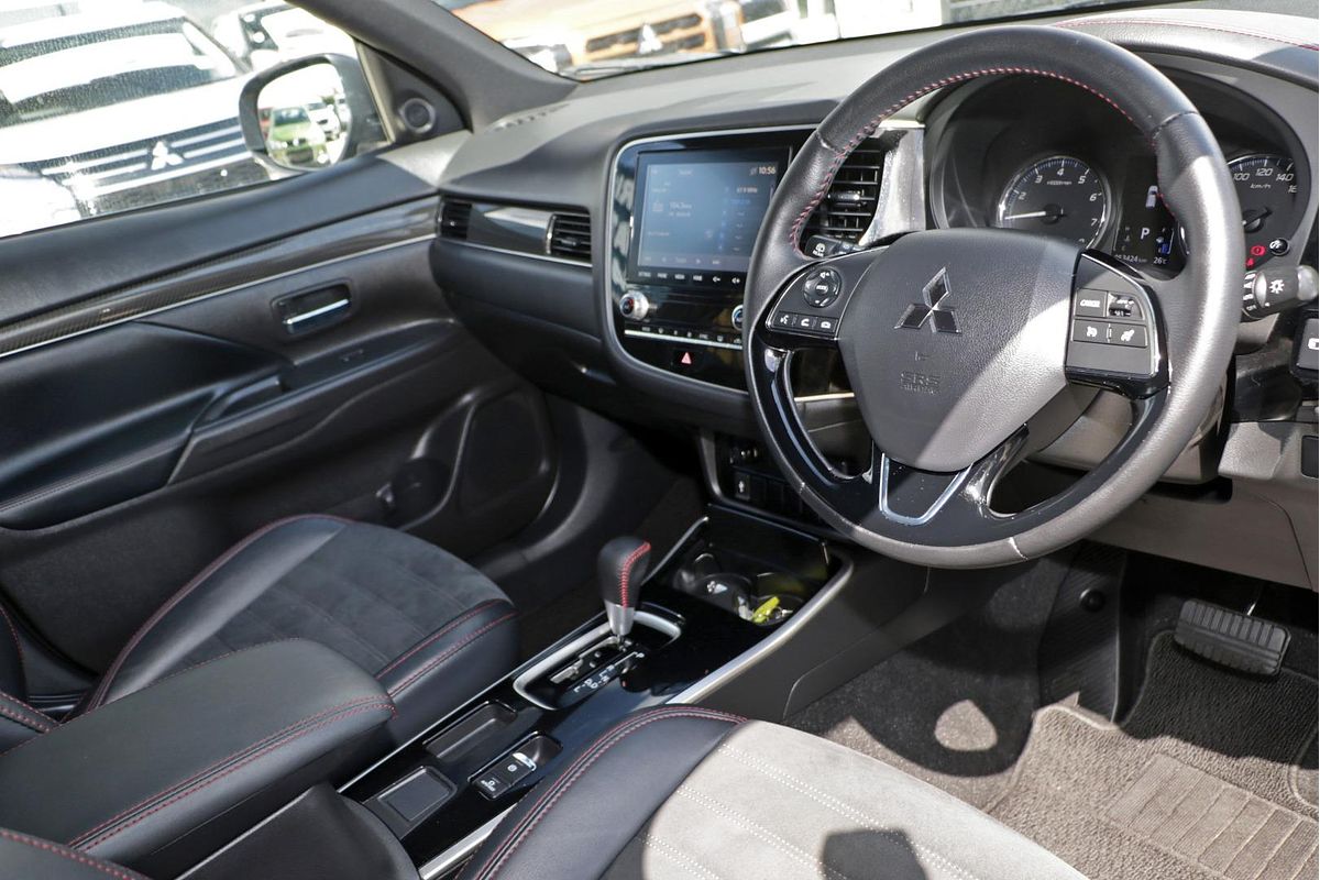 2020 Mitsubishi Outlander Black Edition ZL