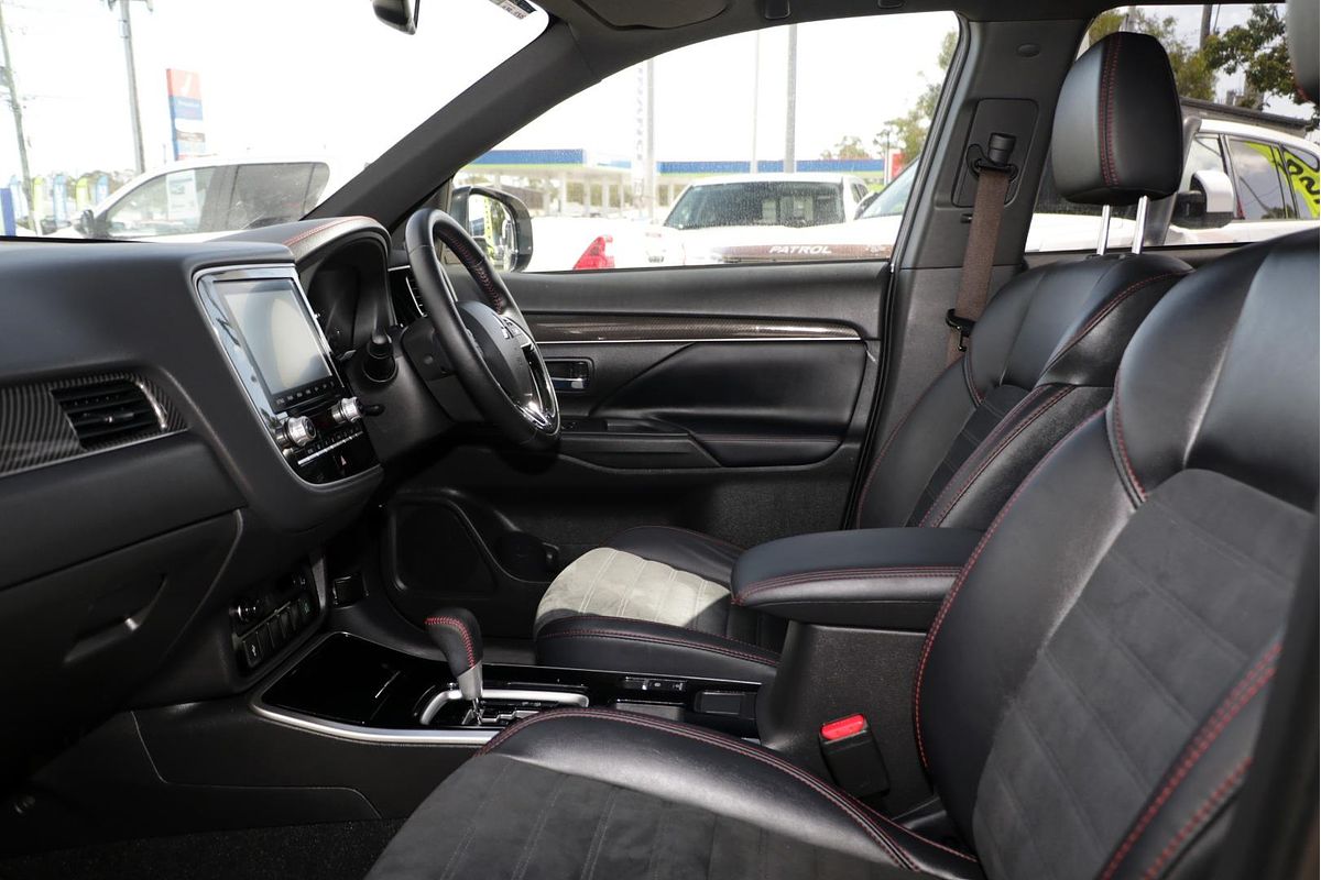 2020 Mitsubishi Outlander Black Edition ZL