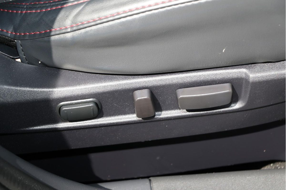 2020 Mitsubishi Outlander Black Edition ZL