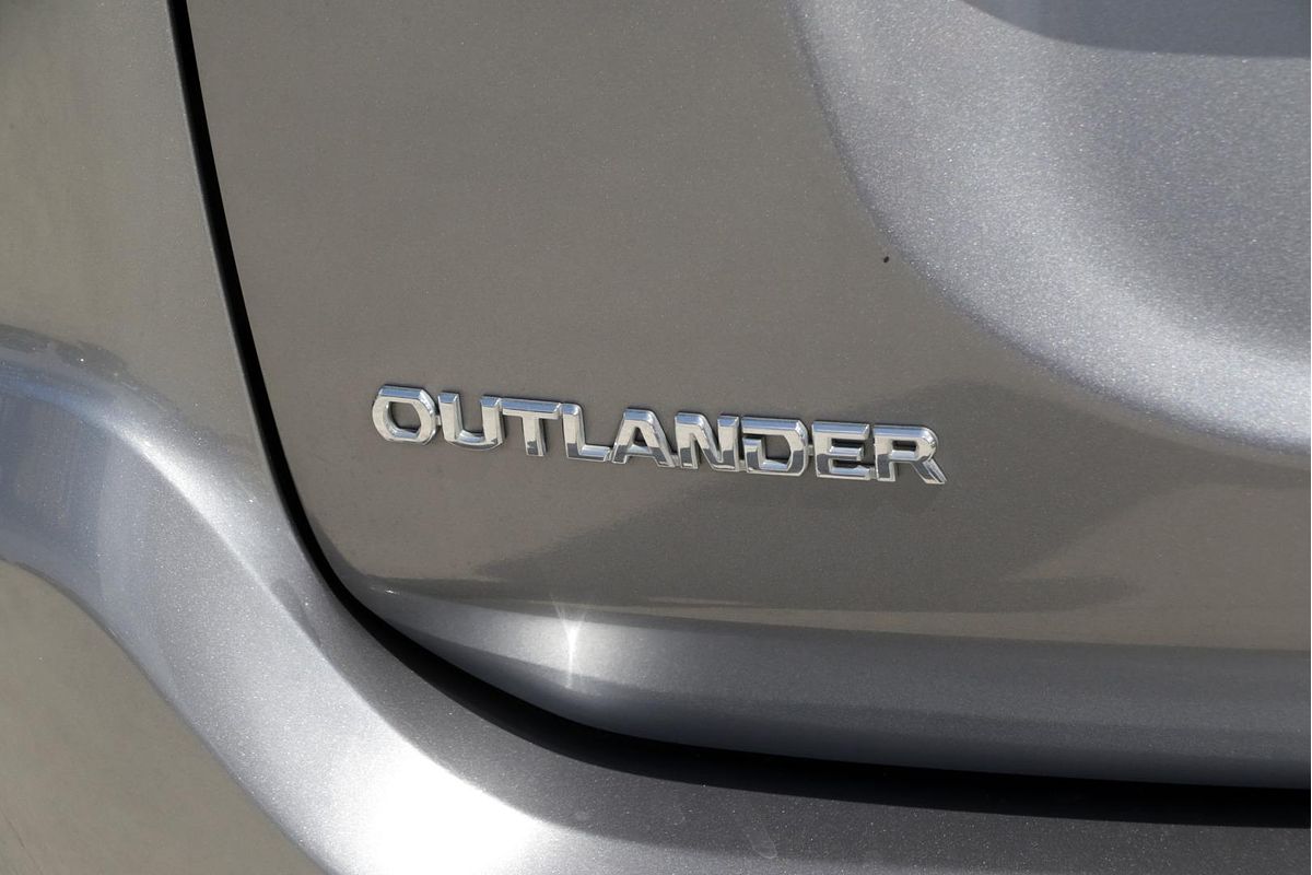 2020 Mitsubishi Outlander Black Edition ZL