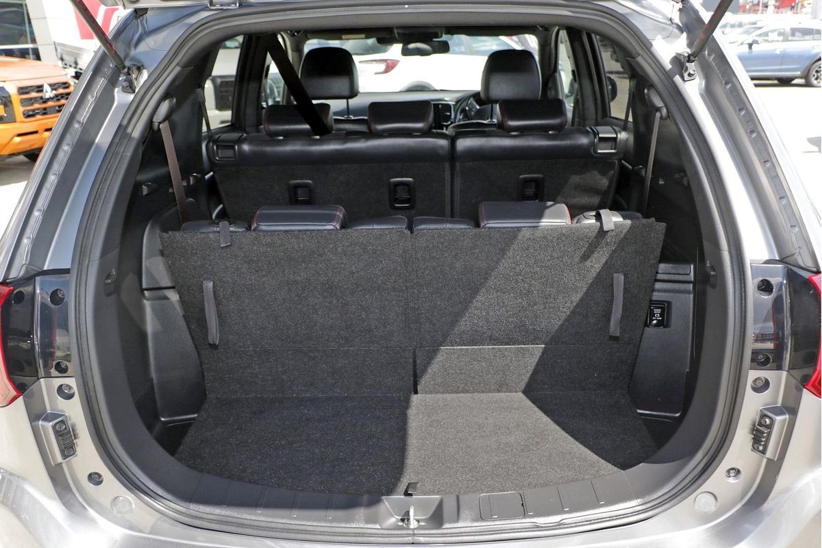 2020 Mitsubishi Outlander Black Edition ZL