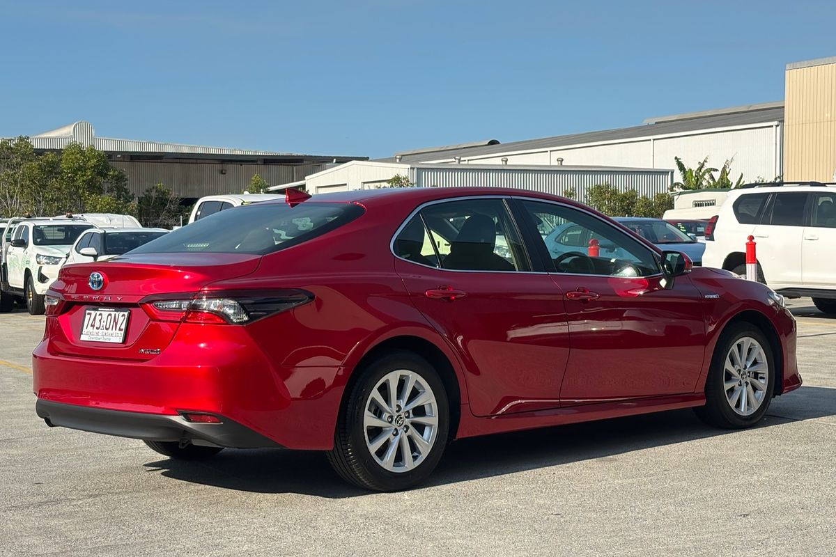 2024 Toyota Camry Ascent AXVH70R