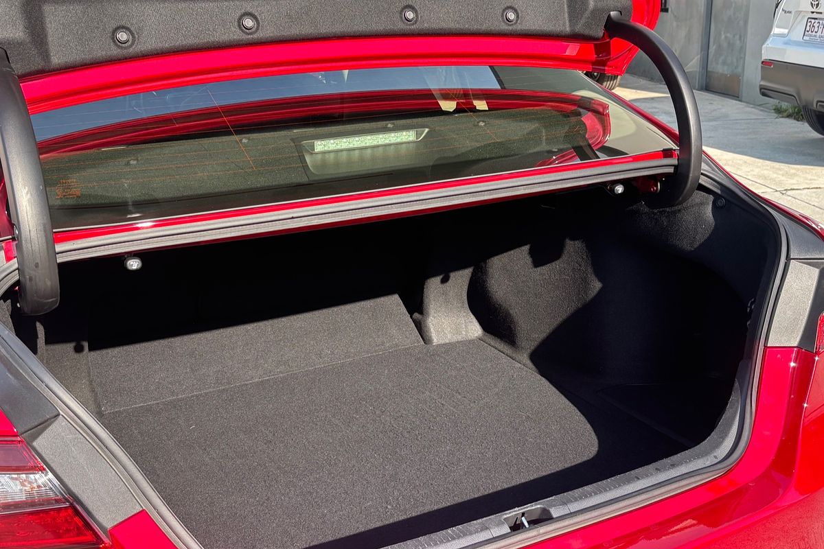 2024 Toyota Camry Ascent AXVH70R