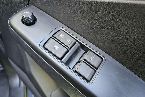 2025 Isuzu D-MAX SX High Ride Rear Wheel Drive