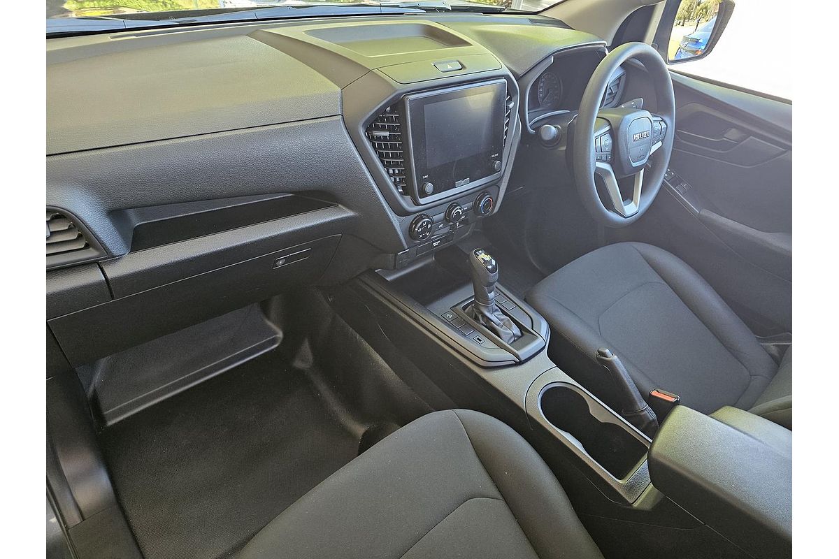 2025 Isuzu D-MAX SX High Ride Rear Wheel Drive