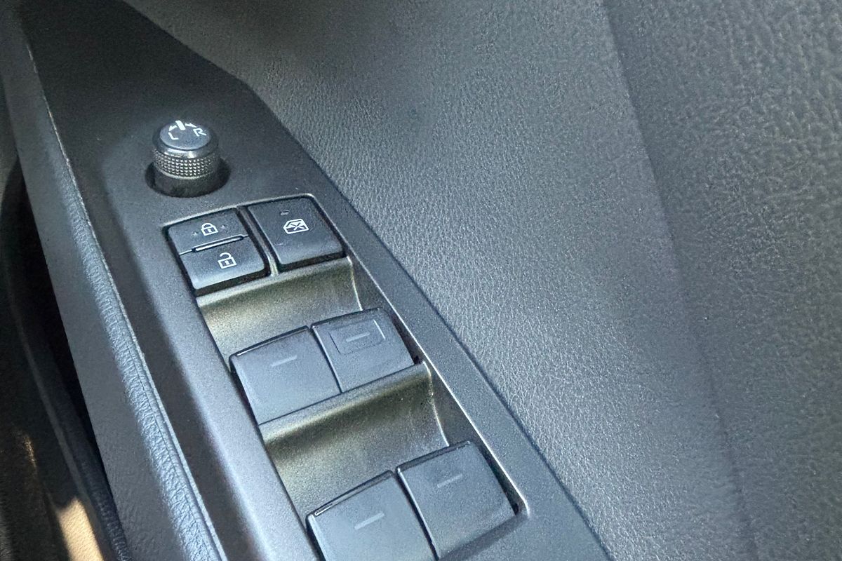 2024 Toyota Camry Ascent AXVH70R