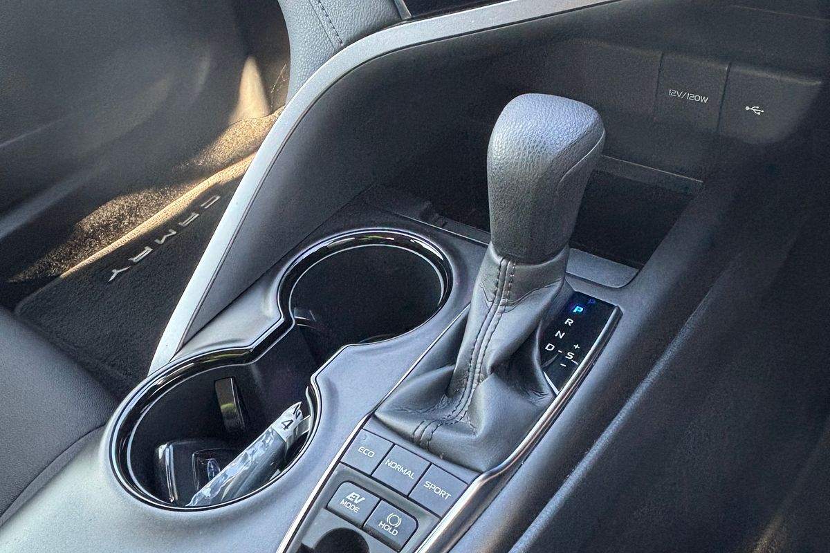 2024 Toyota Camry Ascent AXVH70R