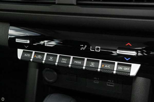 2025 Mitsubishi Triton GLX MV Rear Wheel Drive