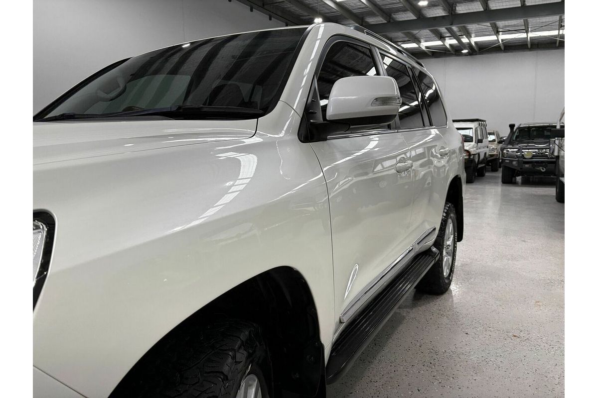 2017 Toyota Landcruiser Sahara VDJ200R