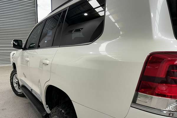 2017 Toyota Landcruiser Sahara VDJ200R