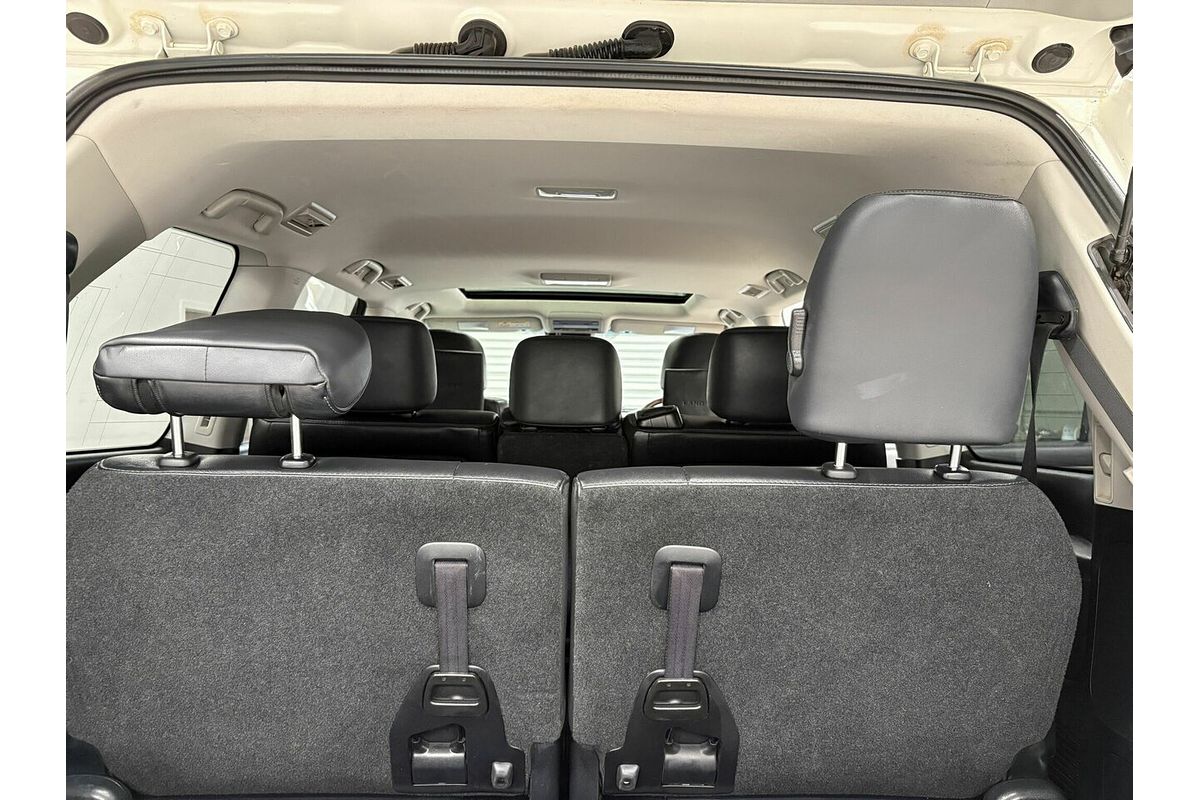 2017 Toyota Landcruiser Sahara VDJ200R