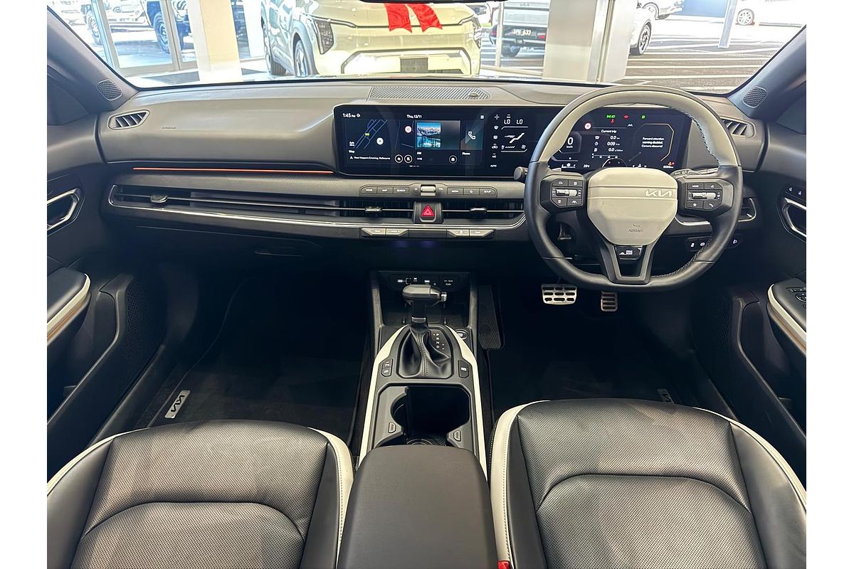 2024 Kia K4 GT-Line CL4m