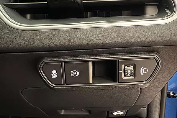 2024 Kia K4 GT-Line CL4m