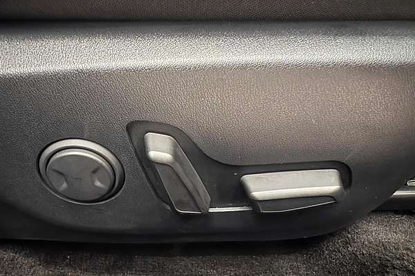 2024 Kia K4 GT-Line CL4m