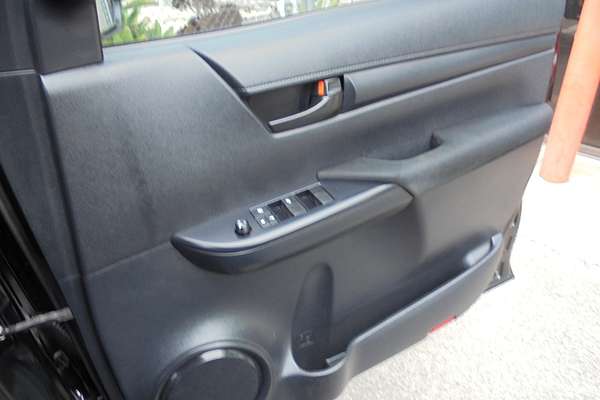 2022 Toyota Hilux SR GUN126R 4X4