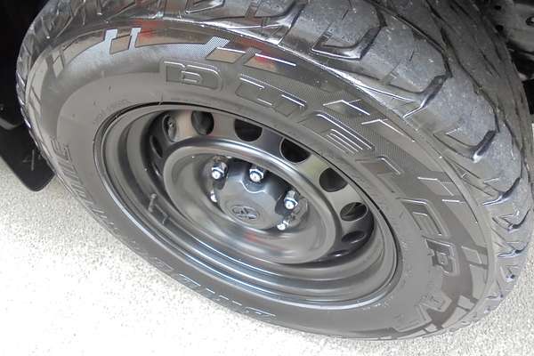 2022 Toyota Hilux SR GUN126R 4X4