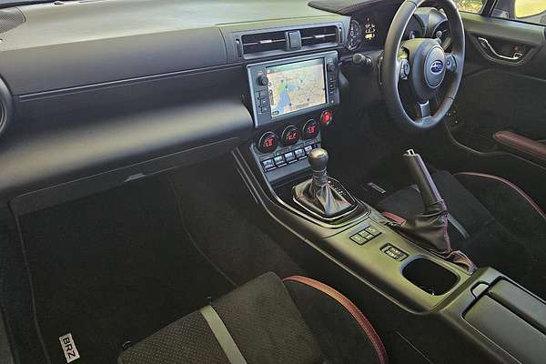 2025 Subaru BRZ tS ZD8